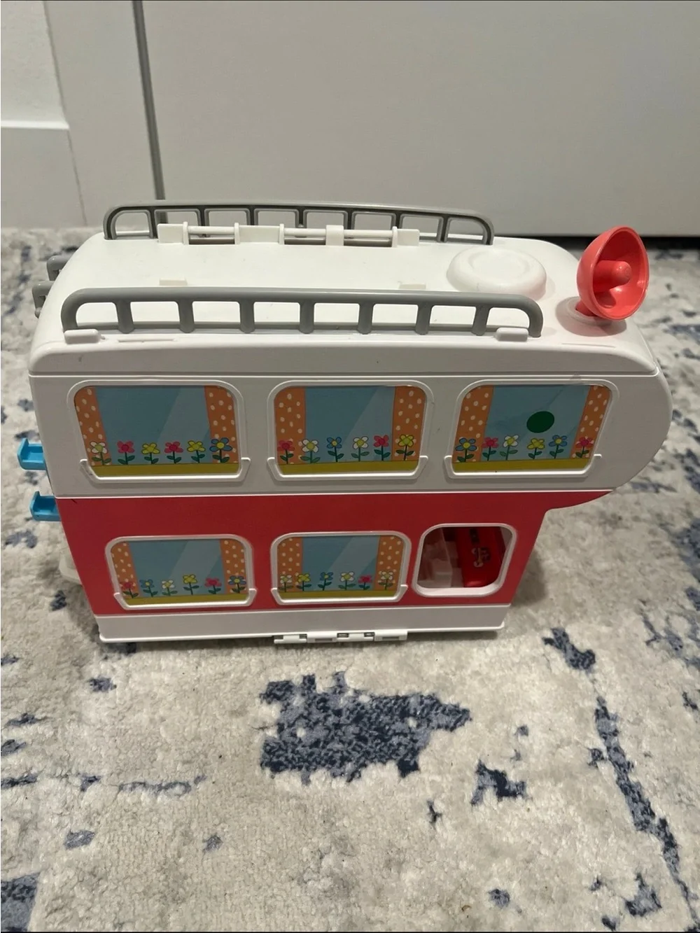 Peppa pig RV camper